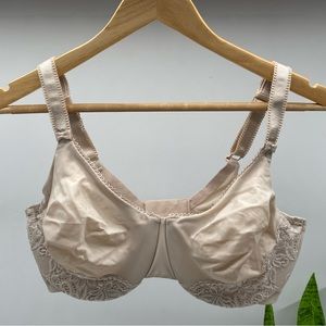 OLGA
Luxury Lift Full Figure Underwire Bra 35063 size 38DD NEW